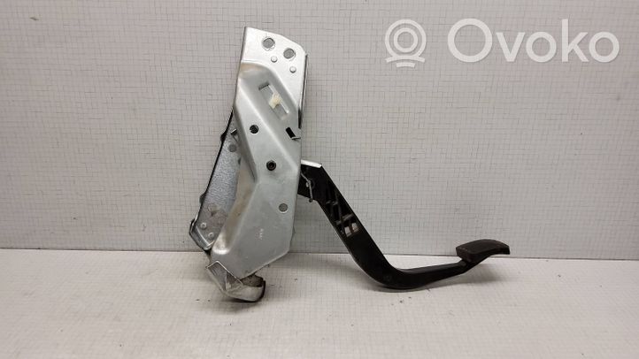 Opel Zafira B Clutch pedal 13192503