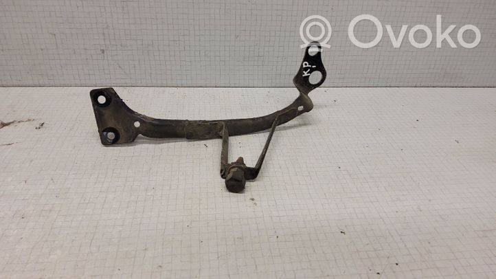 Audi A4 S4 B6 8E 8H Staffa del pannello di supporto del radiatore 8E0805537