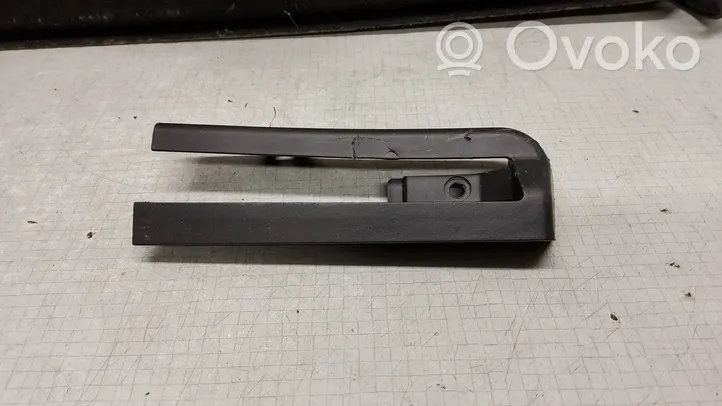 Audi A4 S4 B6 8E 8H Cache rail de siège conducteur avant 8E0881349