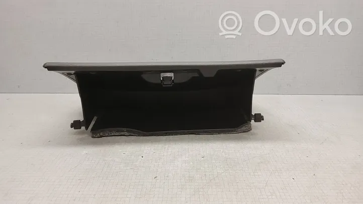 Chrysler Voyager Glove box 