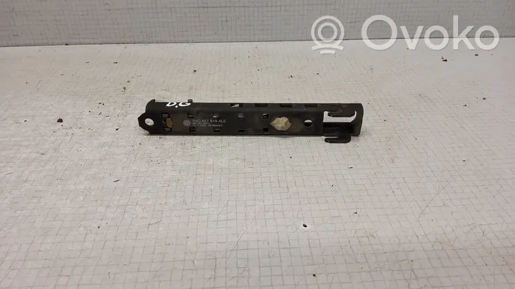 Volkswagen Golf III Rail de réglage hauteur de ceinture de sécurité 1H0857819