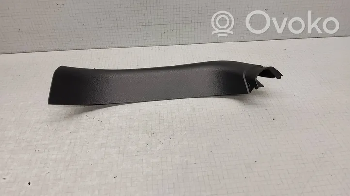 Toyota Verso Garniture panneau latérale du coffre 679370F020