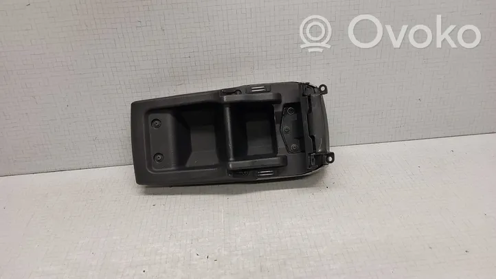 Toyota Verso Bracciolo 589650F010