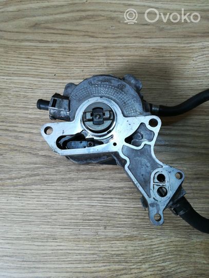 Volkswagen Bora Unterdruckpumpe Vakuumpumpe 038145209N