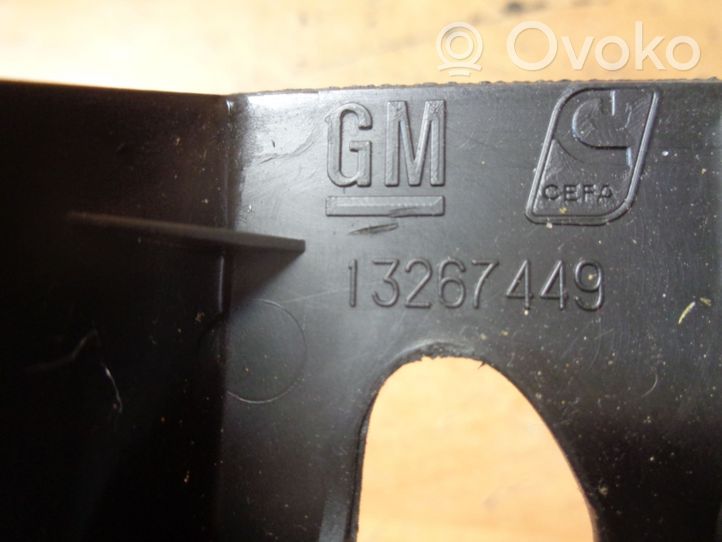 Opel Meriva B Panel gniazda zapalniczki deski rozdzielczej 13267449