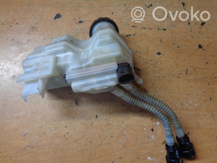 Opel Meriva B Réservoir de liquide de frein 32666979