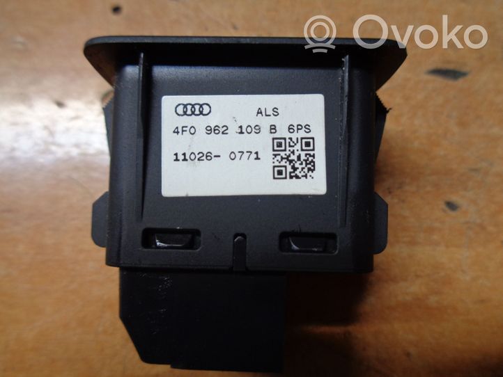 Audi A4 S4 B8 8K Alarm switch 4F0962109B