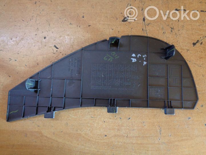 Nissan Micra Rivestimento estremità laterale del cruscotto 684991HA0A