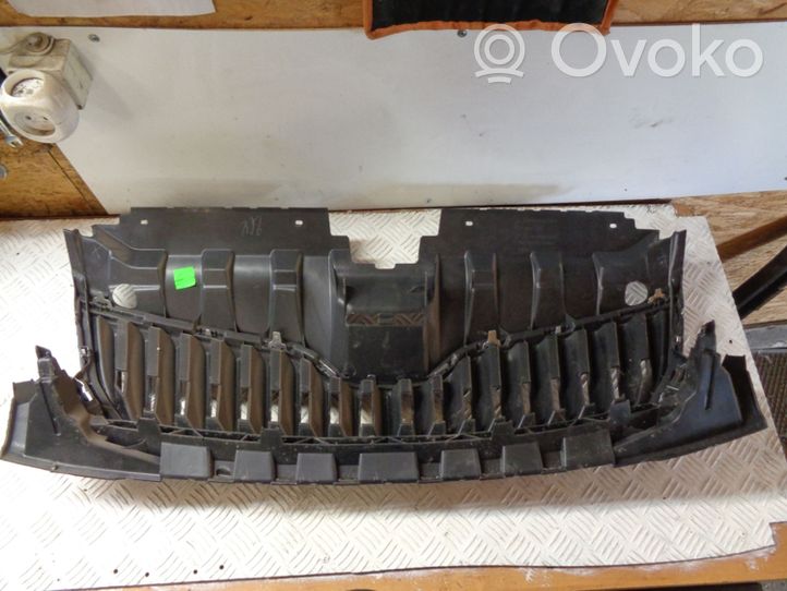 Skoda Fabia Mk3 (NJ) Grille calandre supérieure de pare-chocs avant 6V0853653