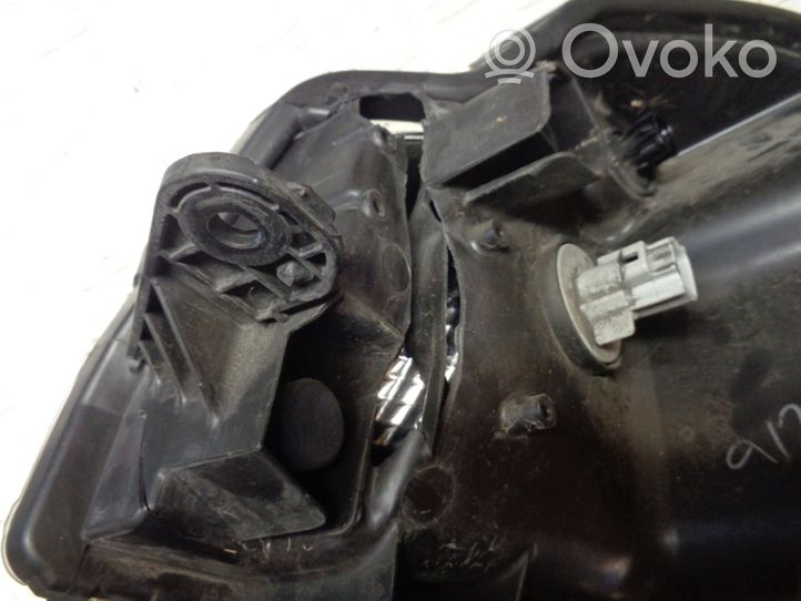 Suzuki Vitara (LY) Faro delantero/faro principal 10018097