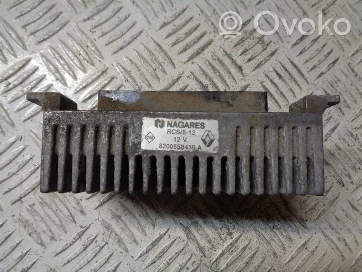 Nissan Qashqai Žvakių pakaitinimo rėlė 8200558438