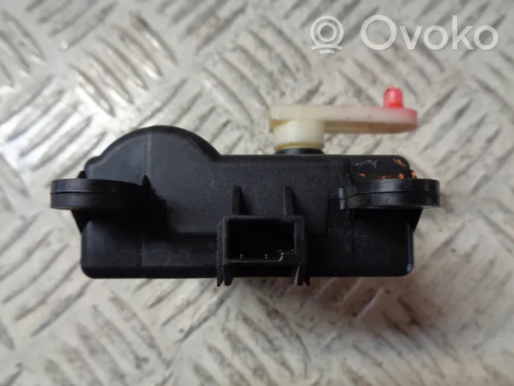 Nissan Qashqai+2 Air flap motor/actuator A24820A3200000