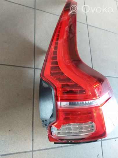 Volvo XC60 Luci posteriori T00027102