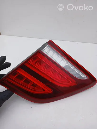 Mercedes-Benz GLE (W166 - C292) Luci posteriori del portellone del bagagliaio A1669066201