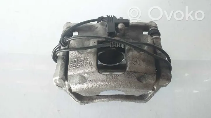 Mercedes-Benz A W176 Pinza del freno anteriore 0004216881