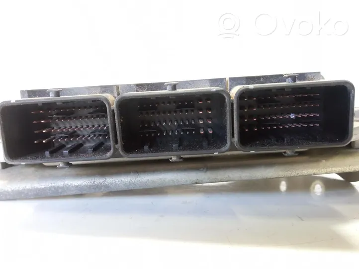 Citroen C-Crosser Sterownik / Moduł ECU 9664487580