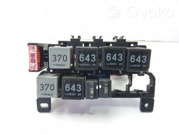 Audi A6 Allroad C6 Module de fusibles 8A0937530