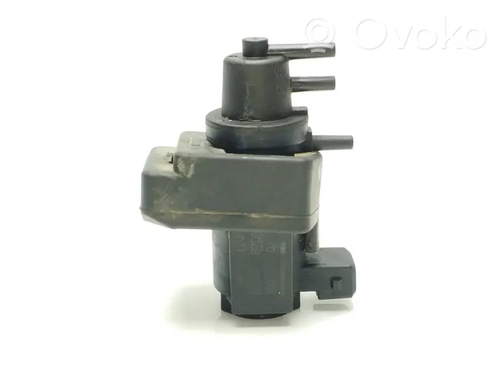Nissan NP300 Vacuum valve 14956EB70B