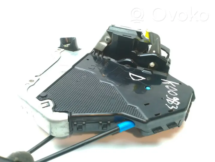 Lexus RC Cerradura de puerta delantera 6904053100