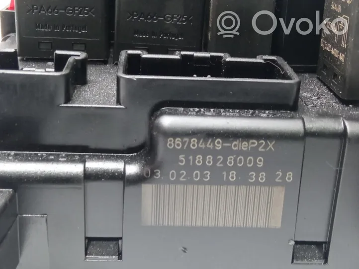 Volvo S60 Module de fusibles 518828009
