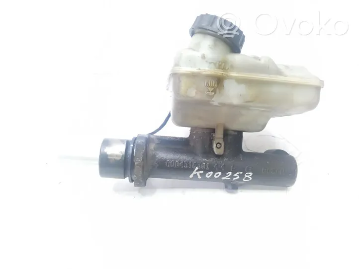 Mercedes-Benz Sprinter W907 W910 Cilindro del sistema frenante 21029899