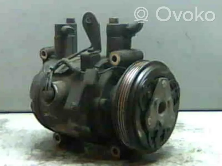 BMW 3 E36 Ilmastointilaitteen kompressorin pumppu (A/C) 