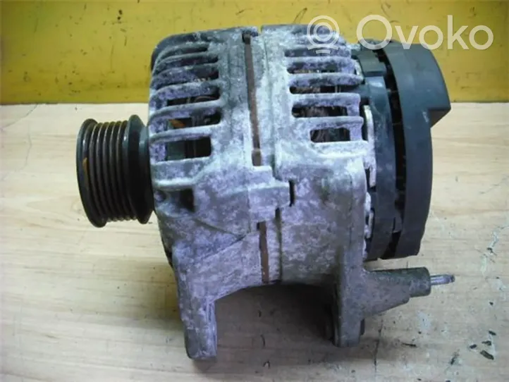 Volkswagen New Beetle Generatore/alternatore 028903028D