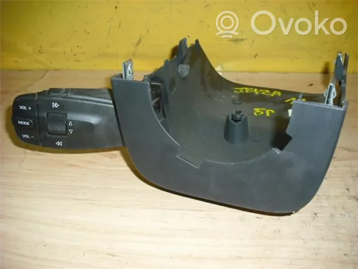 Seat Ibiza IV (6J,6P) Garniture de colonne de volant 6J0858559