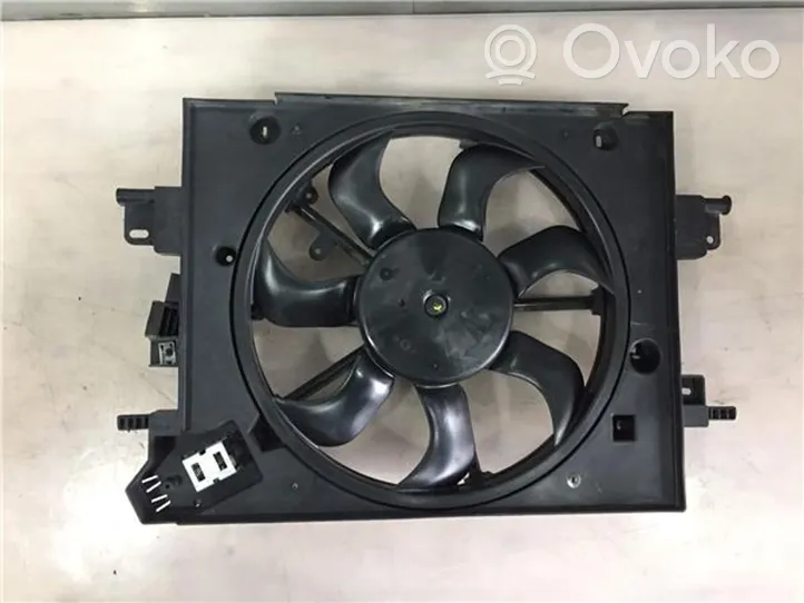 Dacia Duster II Ventilatore di raffreddamento elettrico del radiatore 