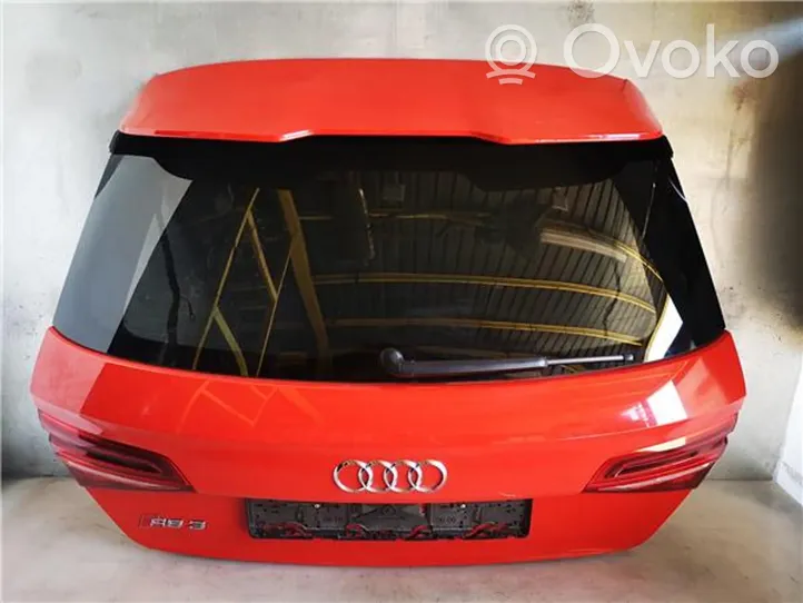 Audi RS3 Takaluukun/tavaratilan kansi 8V4827025D