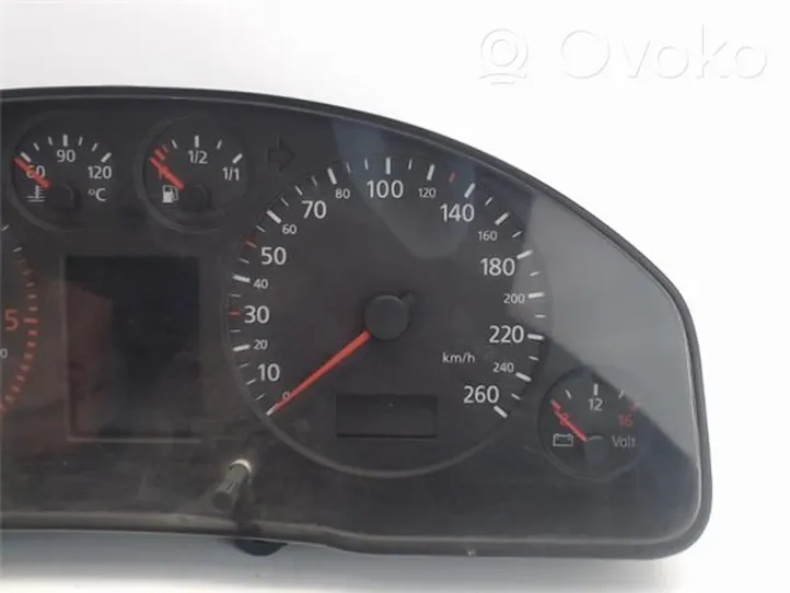 Audi A6 S6 C5 4B Compteur de vitesse tableau de bord 4B0920931B