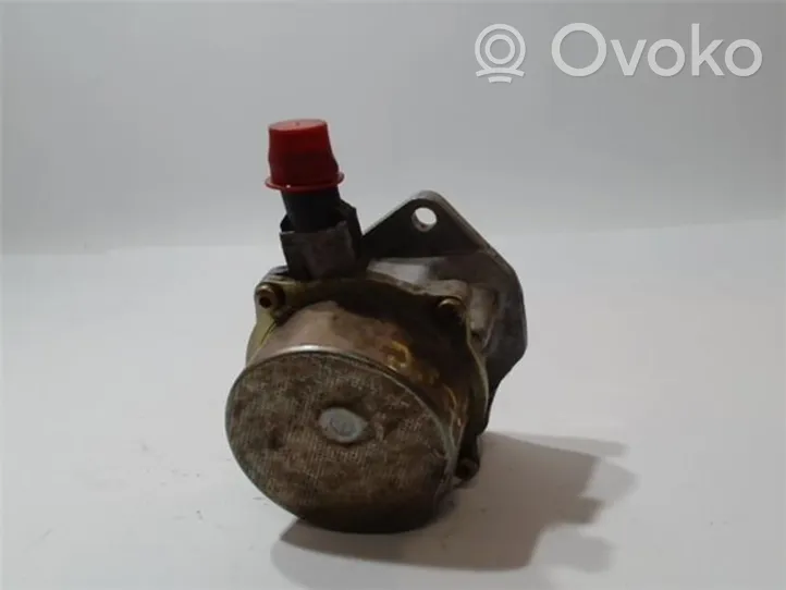 Renault Clio III Autre pièce du moteur 8200113585