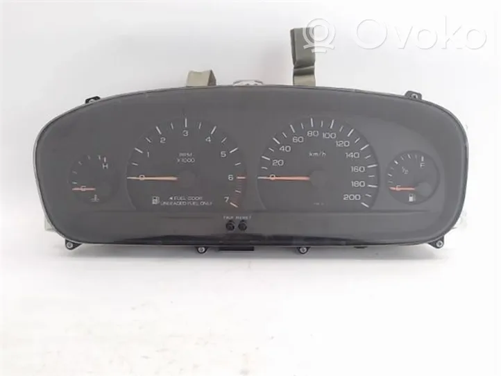 Chrysler Voyager Tachimetro (quadro strumenti) 70113r