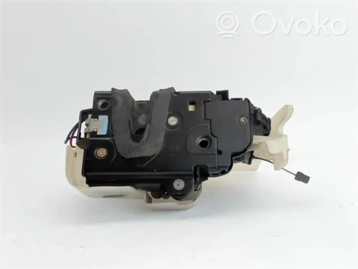 Volkswagen Polo IV 9N3 Motorino serratura porta anteriore 3B1837016CC