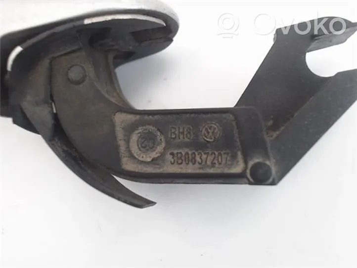 Volkswagen Polo IV 9N3 Maniglia esterna per portiera anteriore 3B0837207