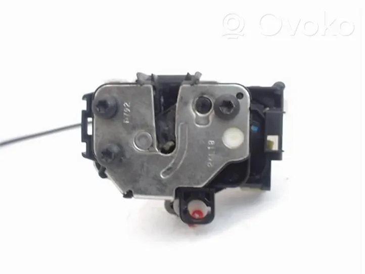 Fiat 500 Moteur de verrouillage porte avant 52041739