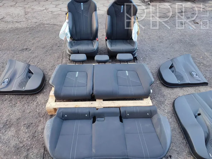 Hyundai i30 Seat set 