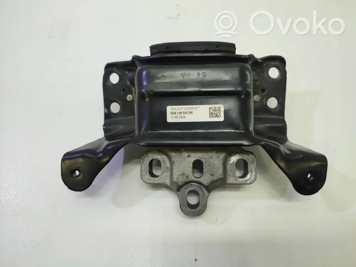 Volkswagen Golf VIII Valvola di depressione sul supporto motore 5Q0199555BK