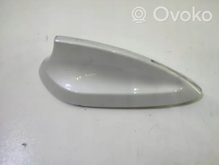 BMW 5 G30 G31 Copertura dell’antenna tetto (GPS) 9371365