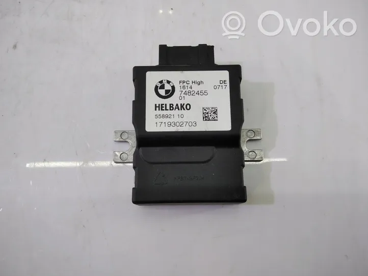 BMW 5 G30 G31 Relè indicatore del livello del carburante 7482455