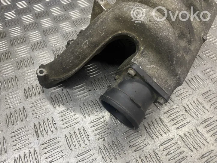 Audi 80 90 S2 B4 Collettore di aspirazione 028129713C