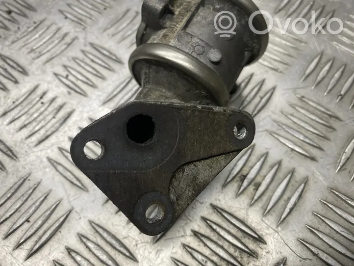 Audi A4 S4 B5 8D Valvola EGR 078131101F