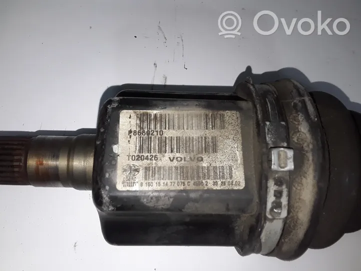 Volvo V70 Передняя полуось P8689210