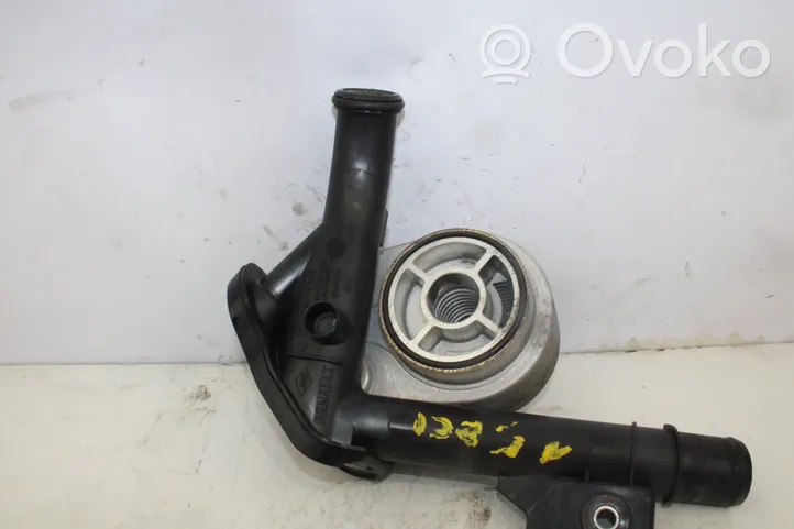 Nissan Qashqai Radiador del aceite del motor 8200552604