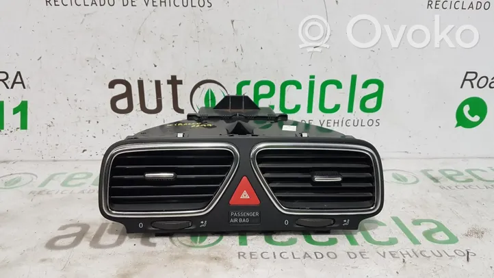 Volkswagen Scirocco Griglia di ventilazione centrale cruscotto 1Q0819735