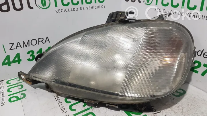 Mercedes-Benz ML W163 Lampa przednia 