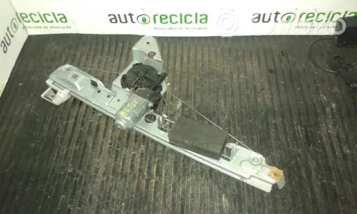 Renault Megane II Front door window regulator motor 