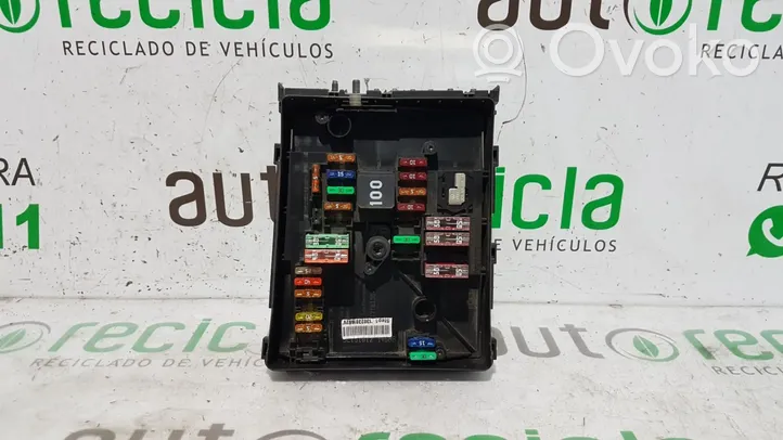 Volkswagen Scirocco Fuse module 1K0937125