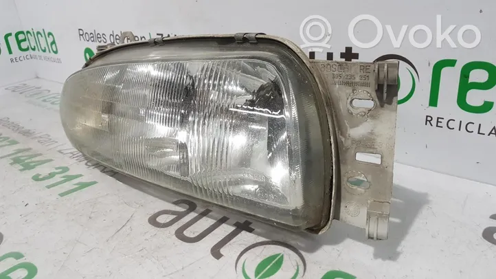 Ford Fiesta Faro/fanale 0301049202