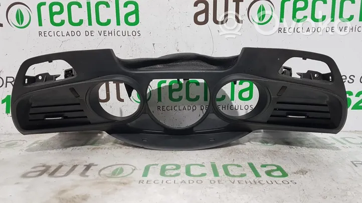 Citroen Berlingo Grille d'aération centrale 9682386677